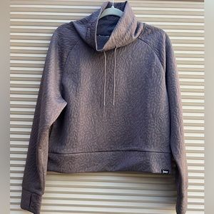Juicy Couture Size MED Activewear Sweatshirt leopard textured color taupe EUC